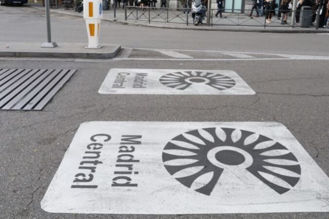 El-Ayuntamiento-denuncia-a-las-empresas-de-mudanzas-que-tienen-permiso-para-entrar-en-Madrid-Central