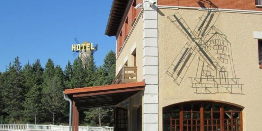 Lista-de-restaurantes-y-áreas-de-servicio-abiertos-para-camioneros-y-personas-autorizadas-por-CC.AA_